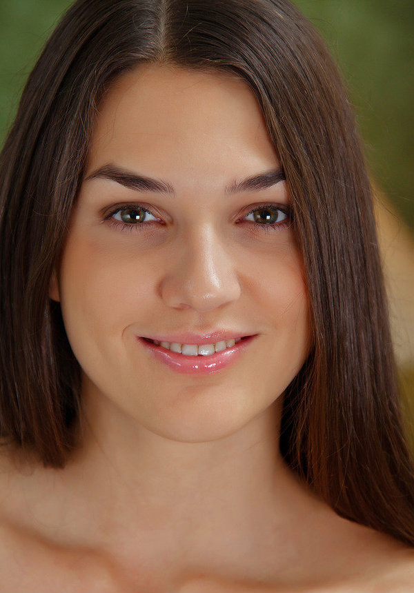 Фаина, 44